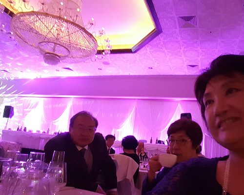 20160820_220347호민결혼식에서  나 영미 영헌.png